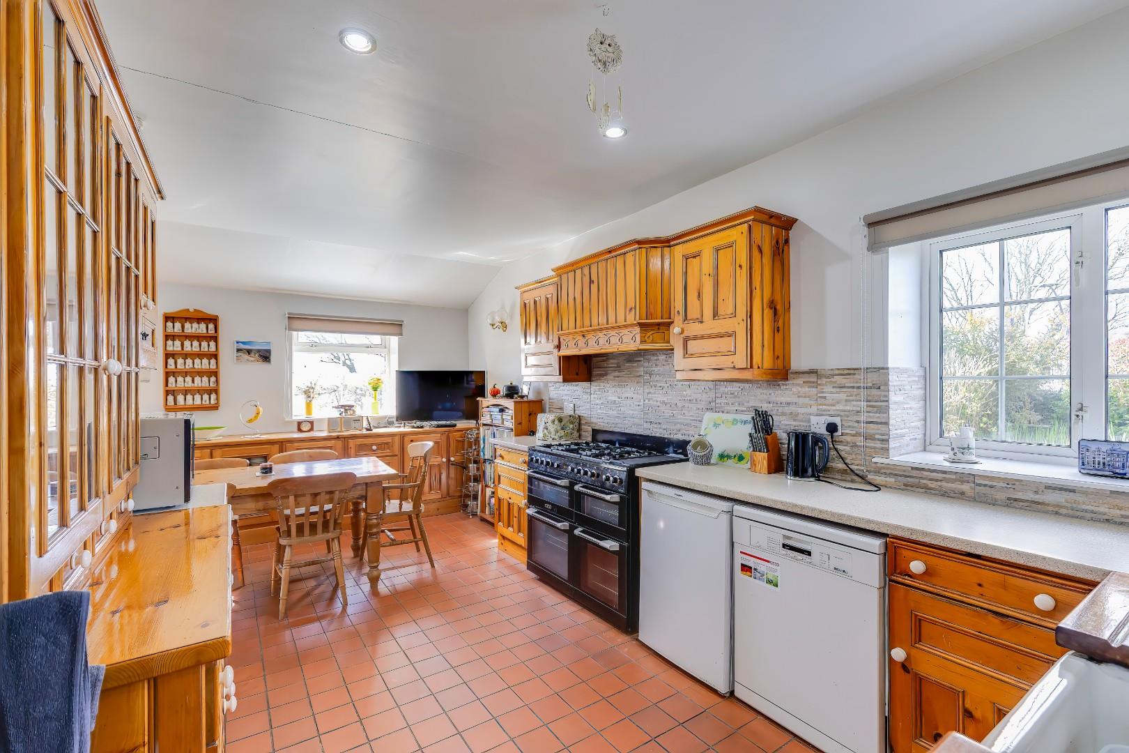 Bryn Eglwys, Monknash, Nr Cowbridge, Vale Of Glamorgan, CF71 7QQ